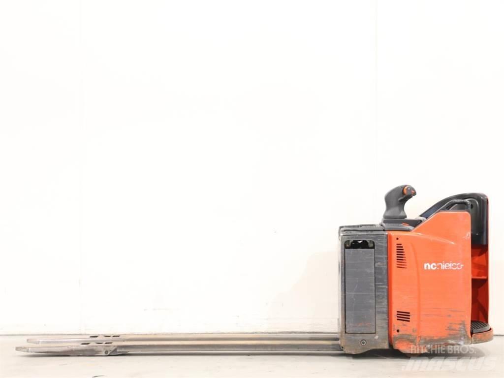 Linde T25SP/131-08 Yaya kumandali istif makinasi