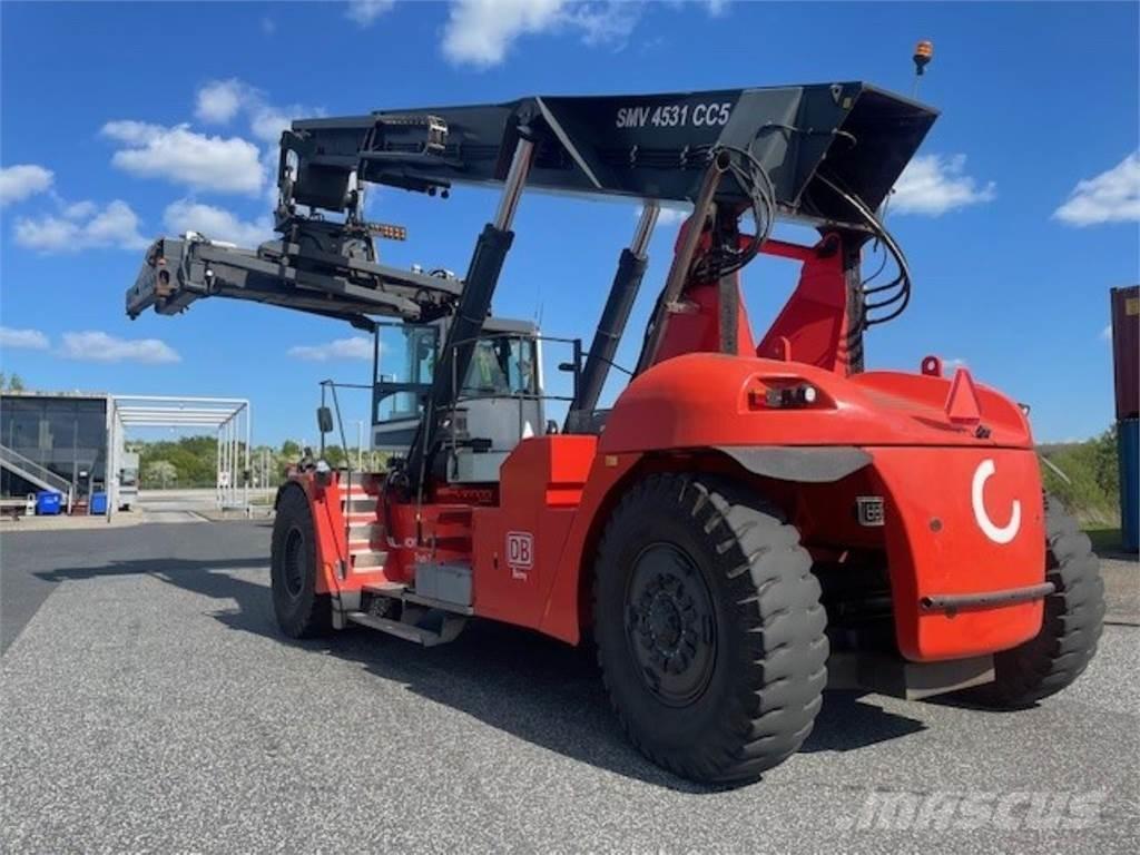 SMV 4531 CC5 Reach truck - depo içi istif araçları