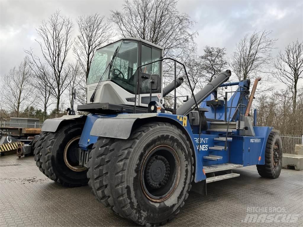 SMV 4535 TC5 Reach truck - depo içi istif araçları