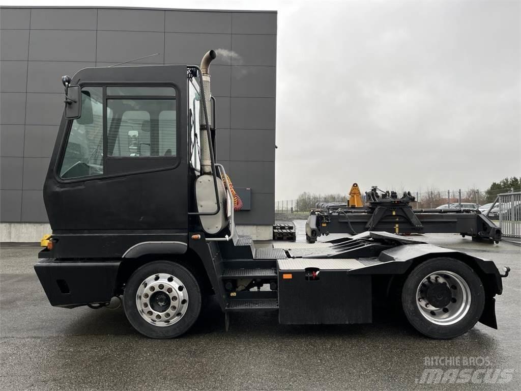 Terberg YT222 4X2 Digerleri