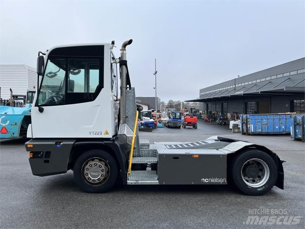 Terberg YT223 4x2 Digerleri