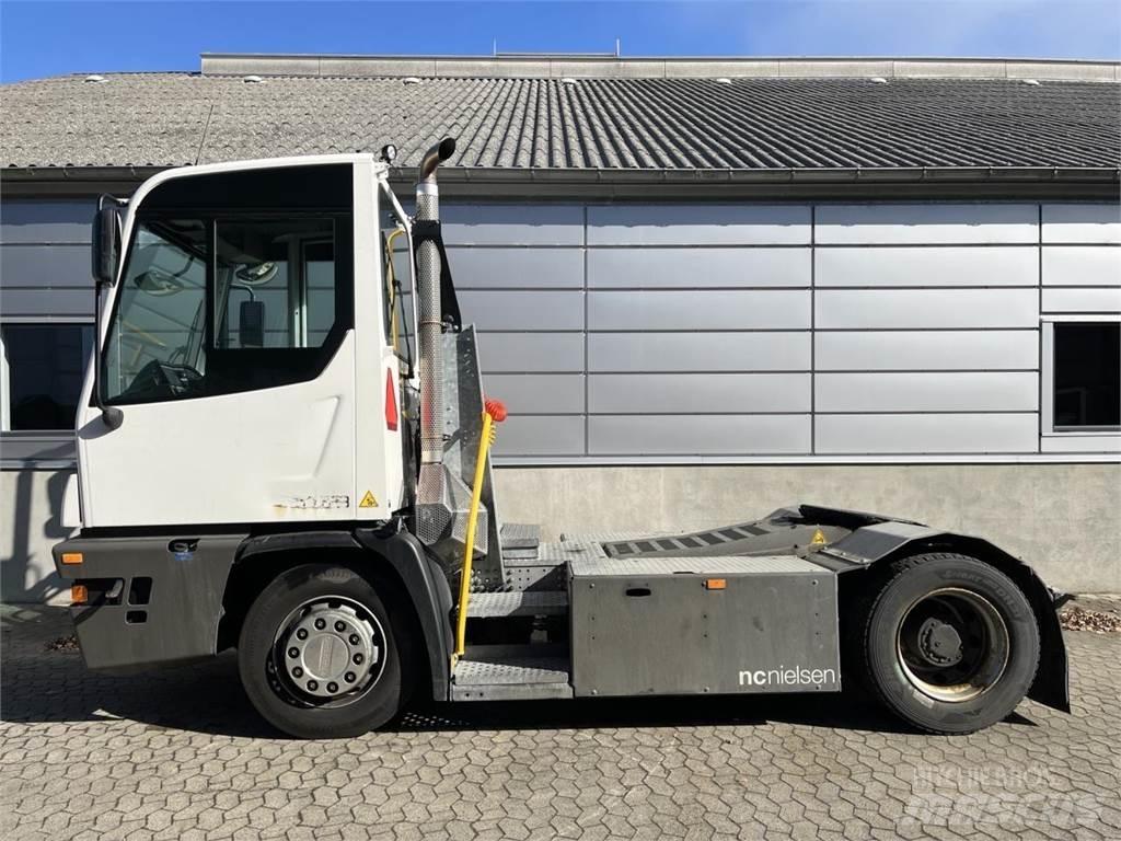 Terberg YT223 4x2 Digerleri
