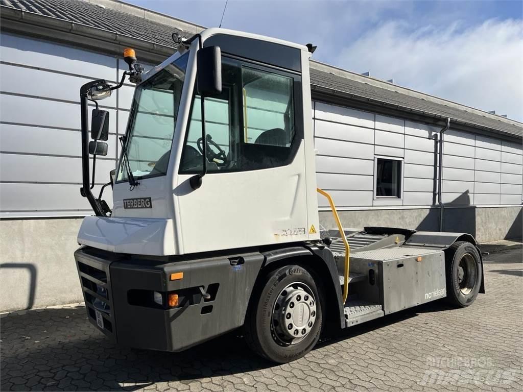Terberg YT223 4x2 Digerleri