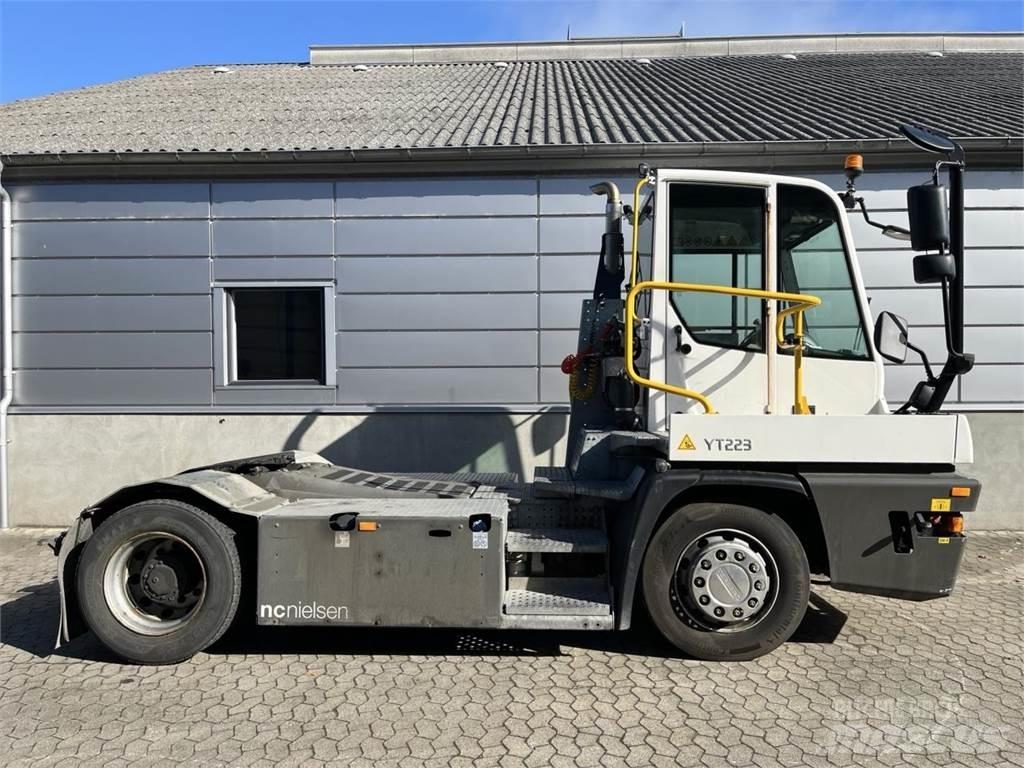 Terberg YT223 4x2 Digerleri