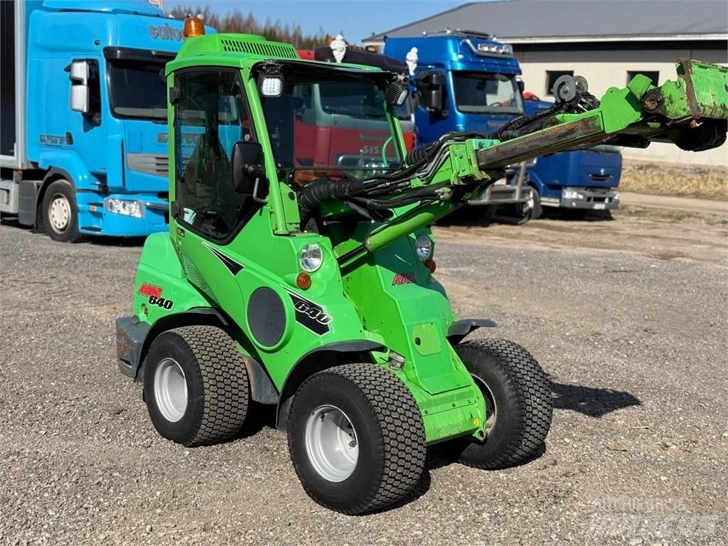 Avant 640 DLX Mini yükleyiciler