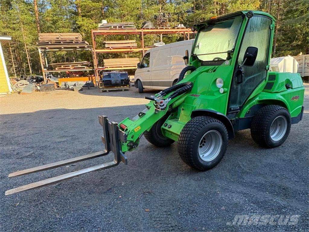 Avant 750 Mini yükleyiciler