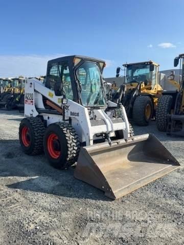 Bobcat A220 Skid steer loderler