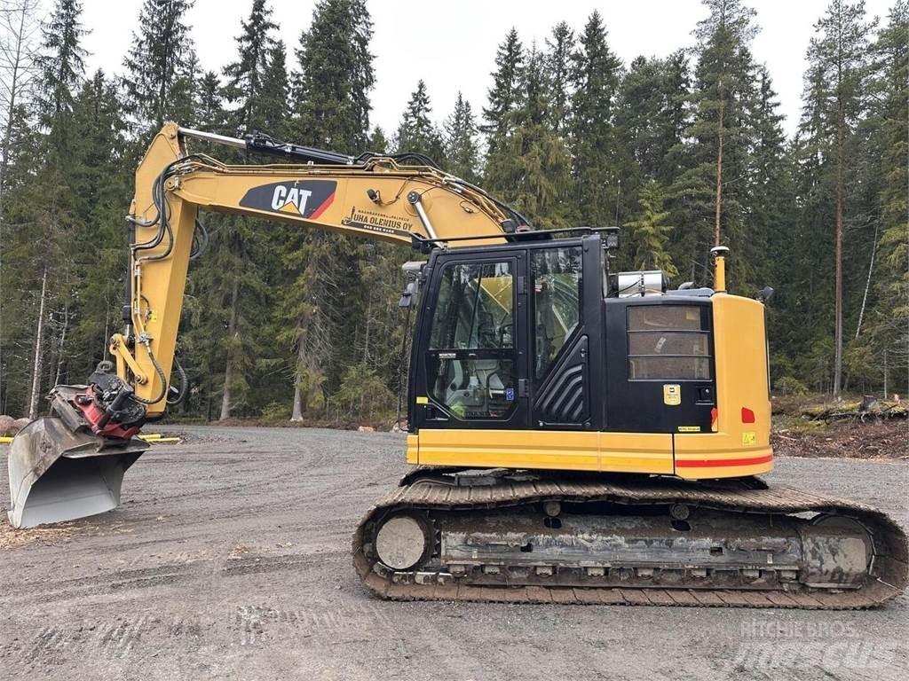 CAT 325F Paletli ekskavatörler