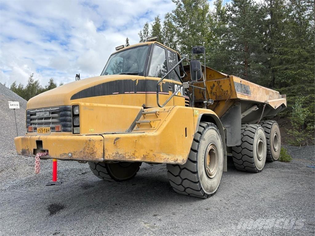 CAT 740 Belden kirma kaya kamyonu