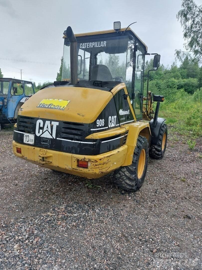 CAT 908 Tekerlekli yükleyiciler