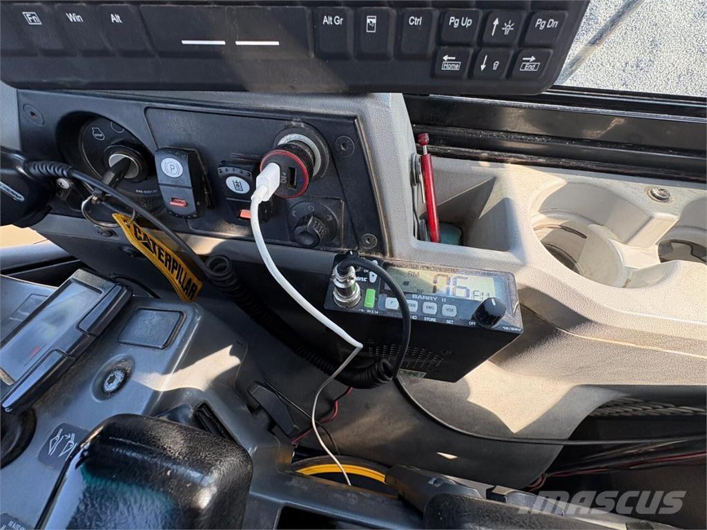CAT 972 K Tekerlekli yükleyiciler