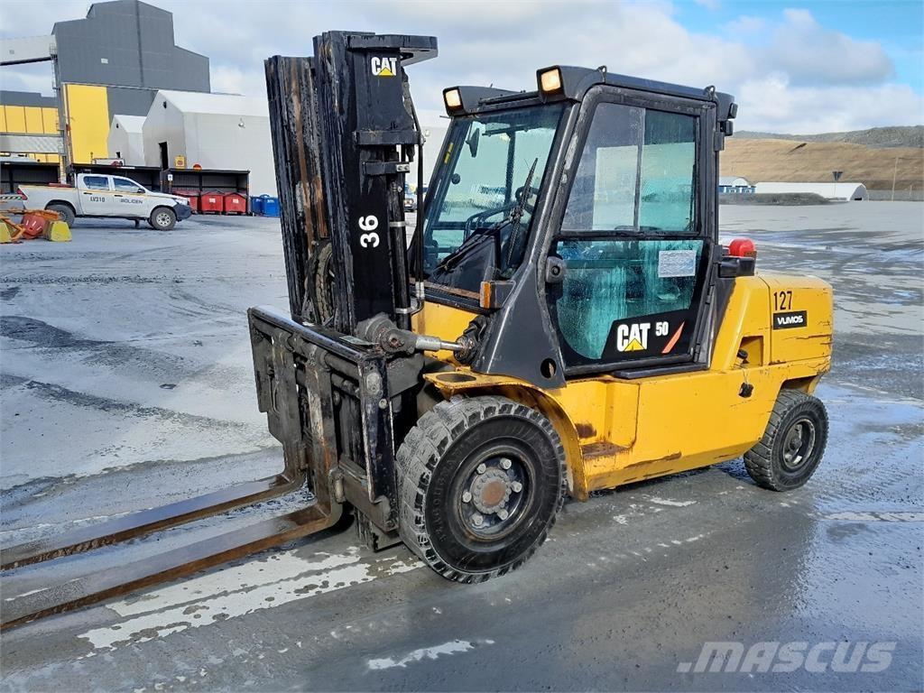 CAT DB50k2 Elektrikli forkliftler