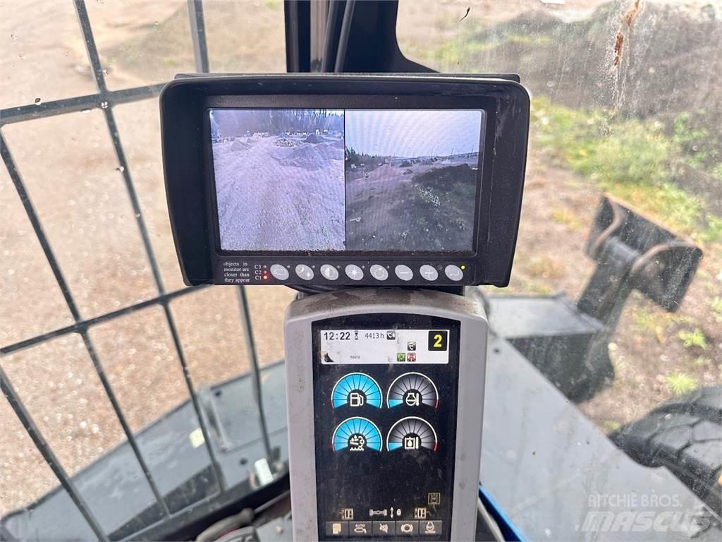 CAT MH3022 Lastik tekerli ekskavatörler