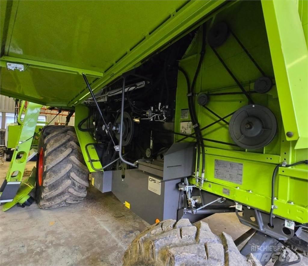 CLAAS Avero 160 Biçerdöverler