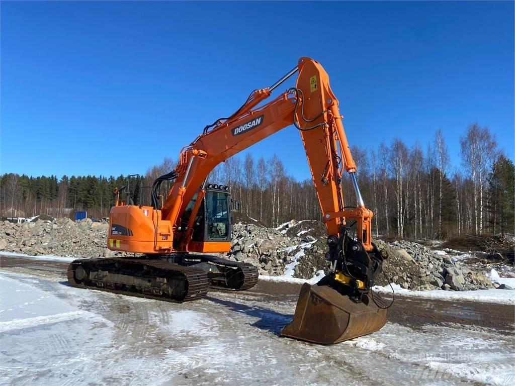 Doosan DX 235 LCR Paletli ekskavatörler