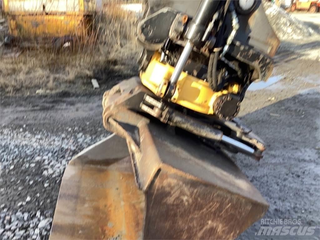 Doosan DX235 LCR Paletli ekskavatörler