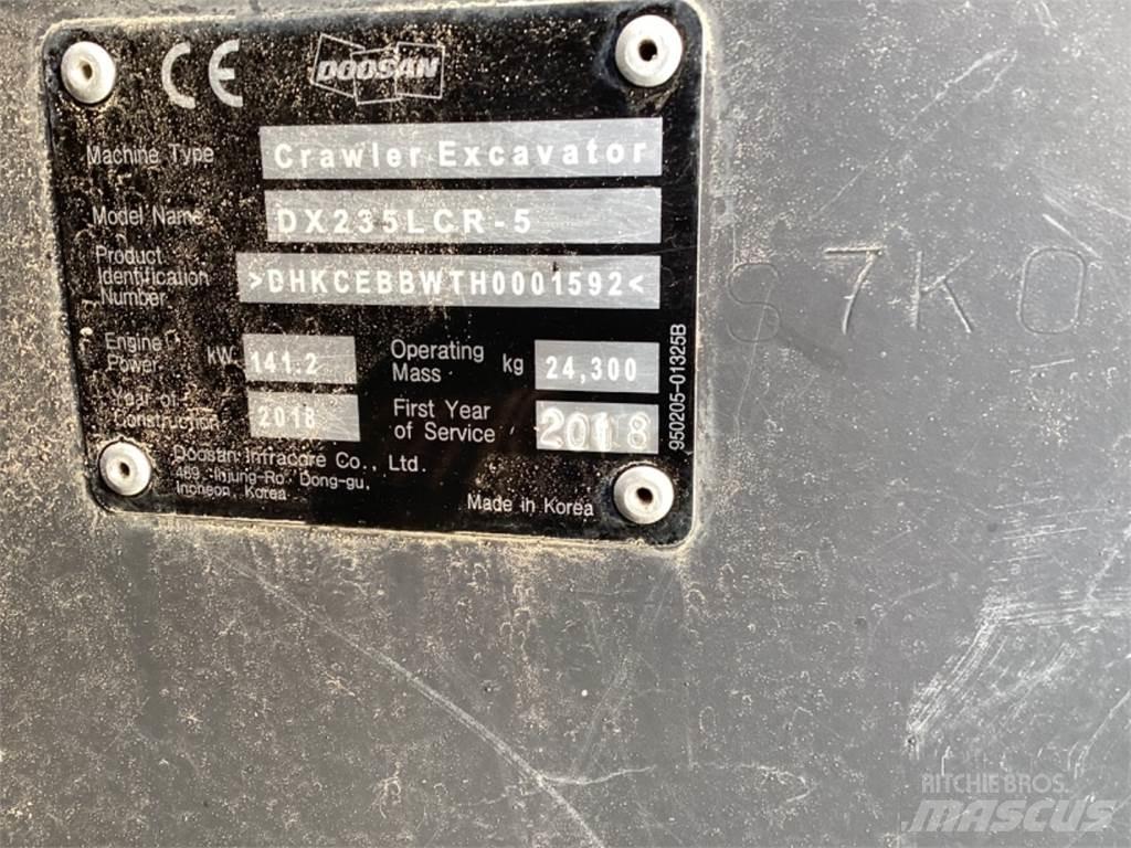 Doosan Dx235 LR 5 Paletli ekskavatörler