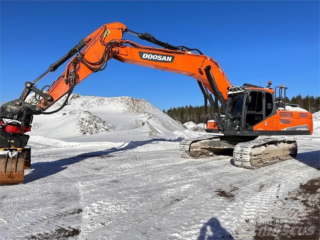 Doosan DX300 LC-5 Paletli ekskavatörler