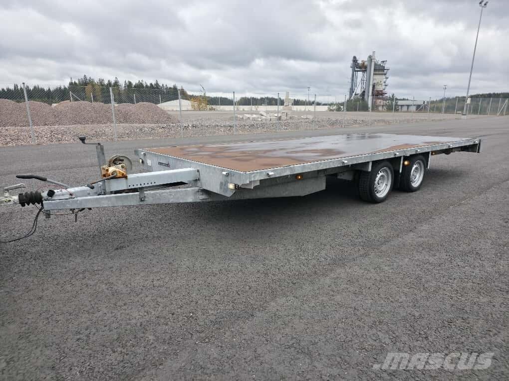 Eduard P4 3000kg Flatbed römorklar