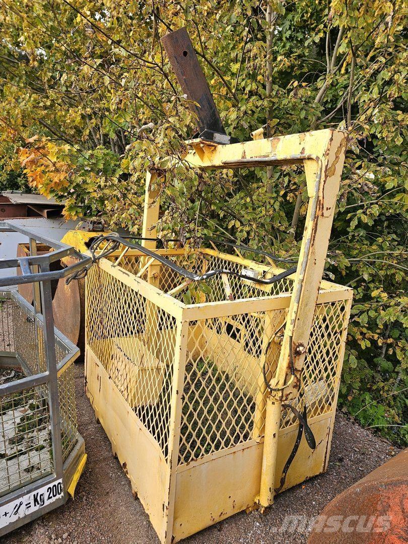  Henkilökori Diger vinçler