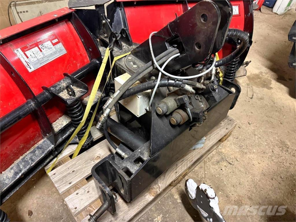 Hilltip Aura Kar küreme biçaklari