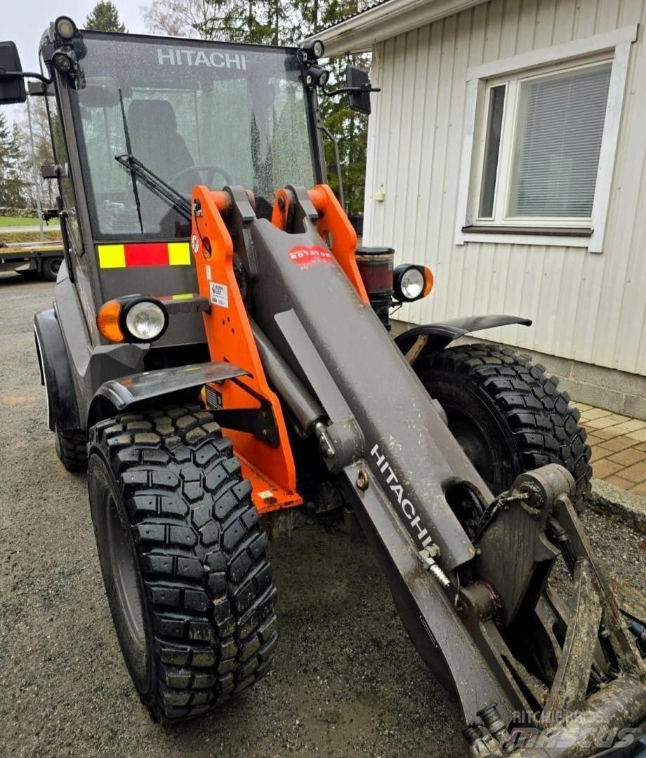 Hitachi ZW75 Mini yükleyiciler