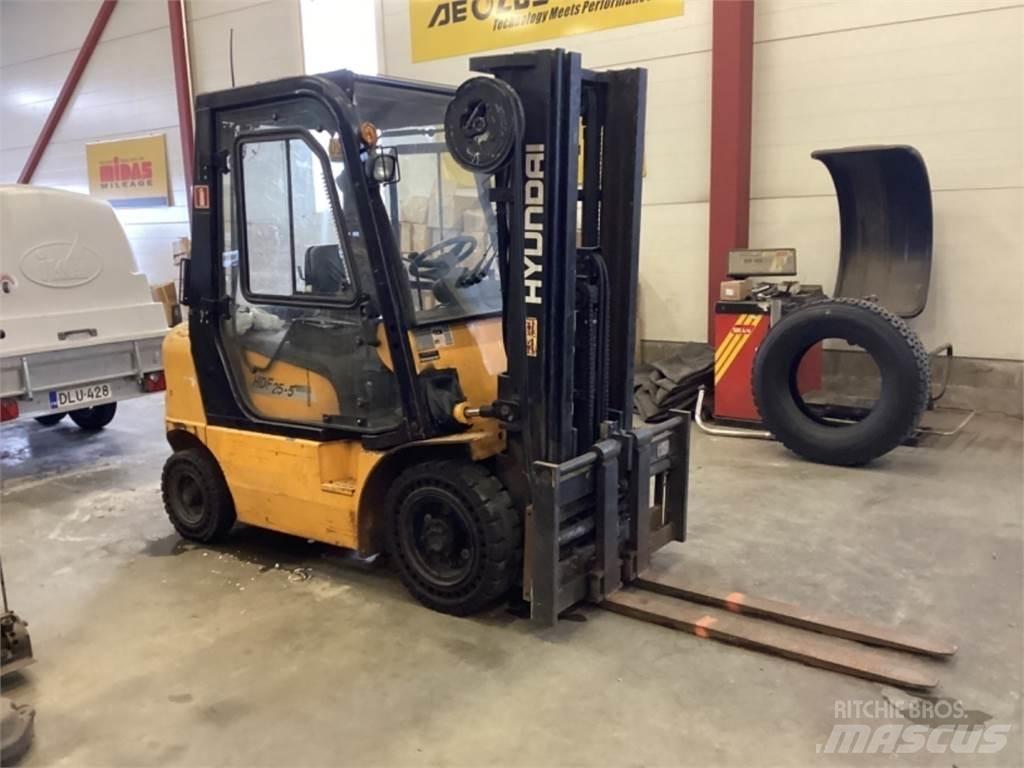 Hyundai HDE 25 E Dizel forkliftler