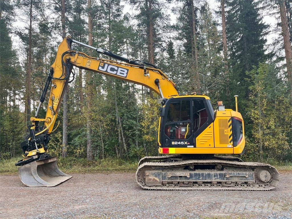 JCB 245XR Paletli ekskavatörler