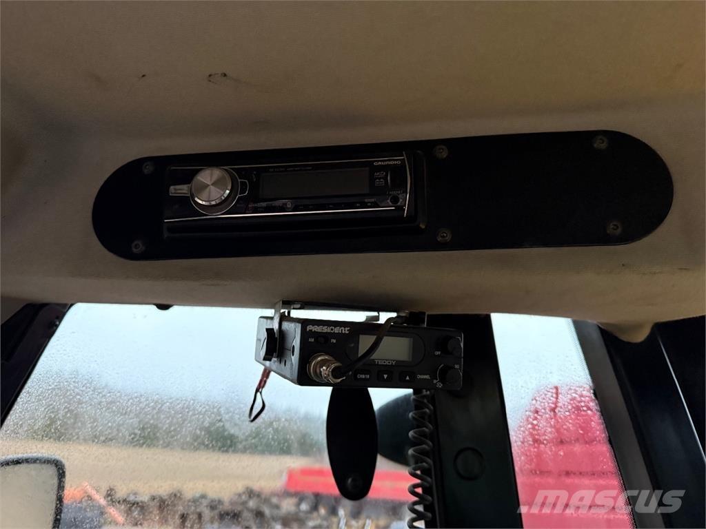 JCB 409 Tekerlekli yükleyiciler