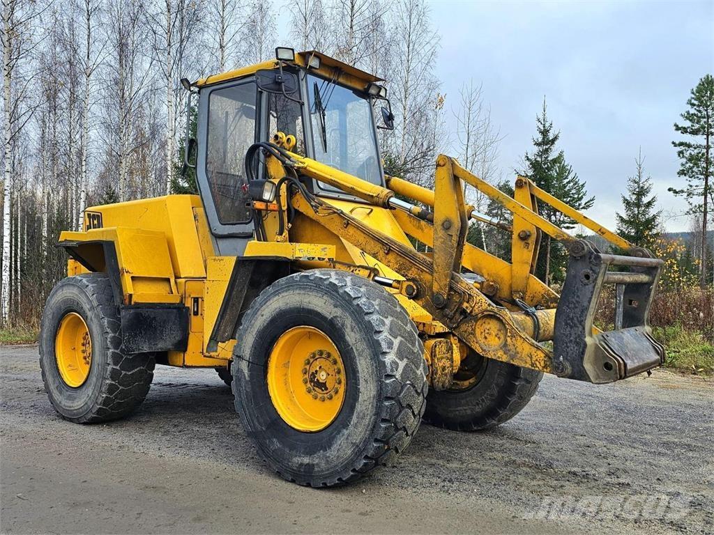 JCB 425 Tekerlekli yükleyiciler