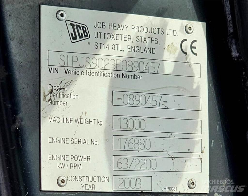 JCB JS130 Paletli ekskavatörler