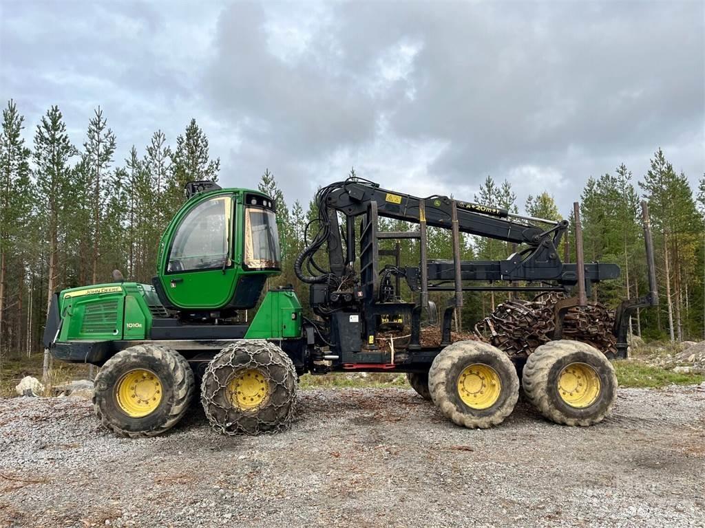 John Deere 1010E Tomruk yükleyici traktörler