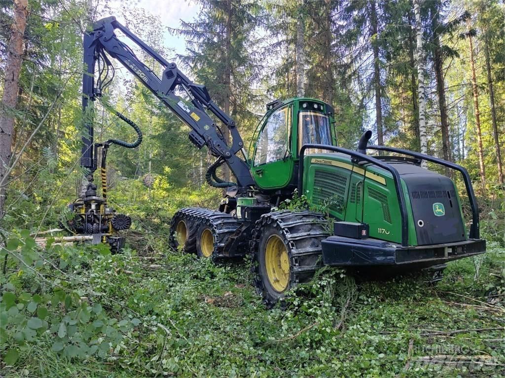John Deere 1170 E Biçerdöverler