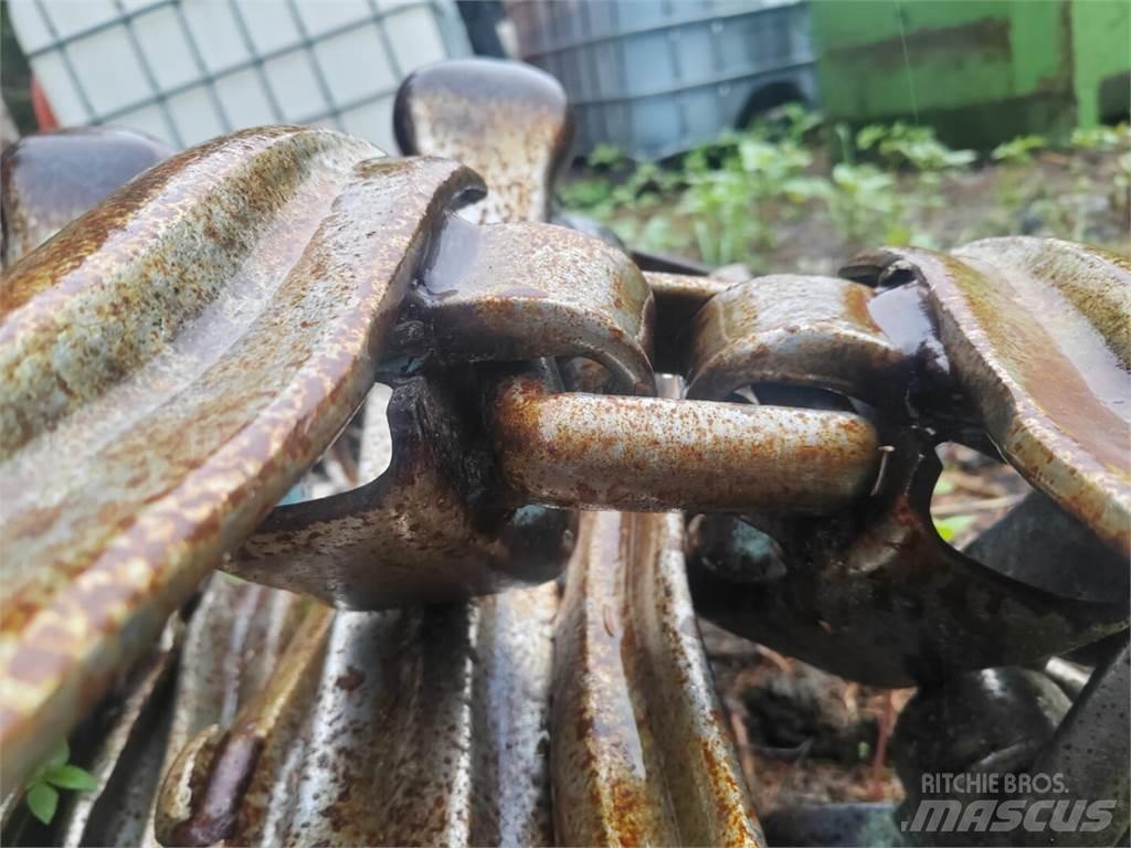 John Deere 1170 E Biçerdöverler