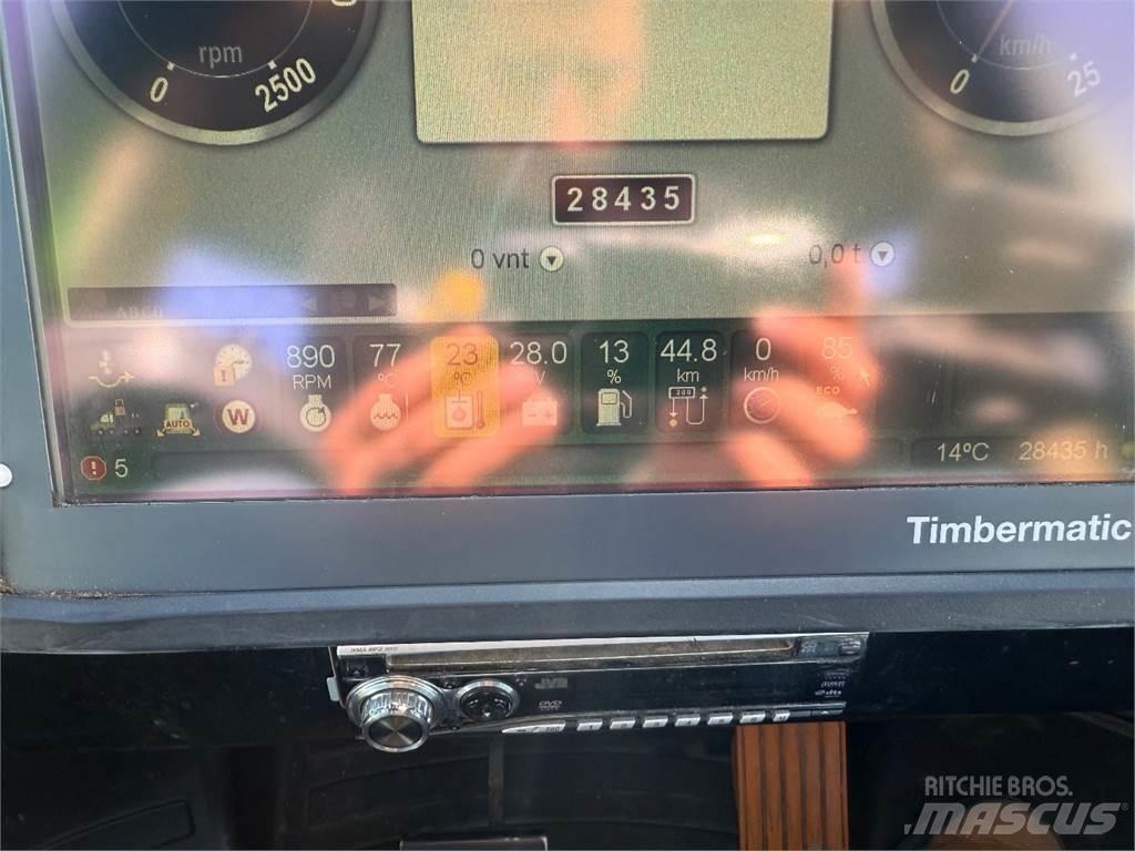 John Deere 1210E Tomruk yükleyici traktörler