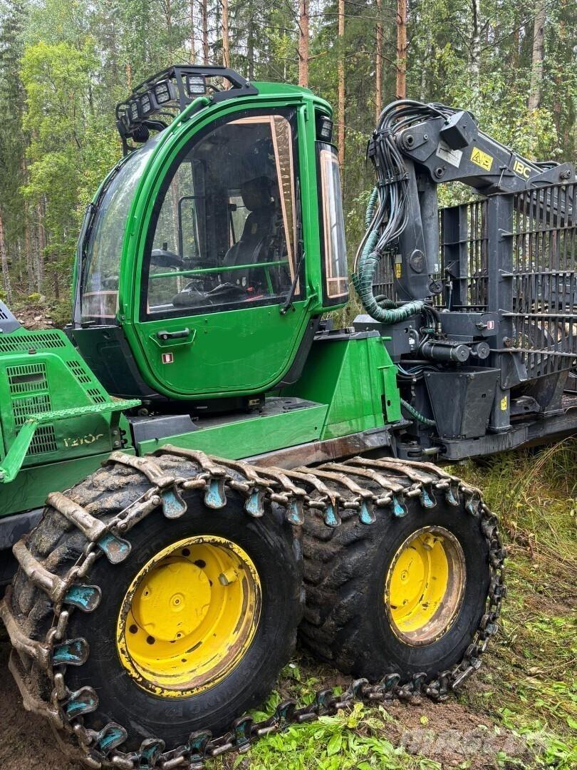 John Deere 1210G Tomruk yükleyici traktörler
