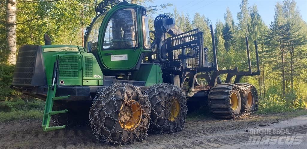 John Deere 1510 E Tomruk yükleyici traktörler