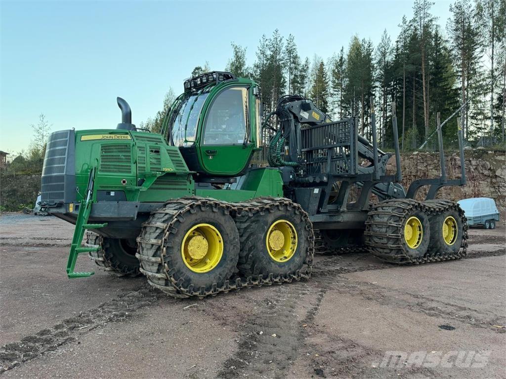 John Deere 1910 G Tomruk yükleyici traktörler