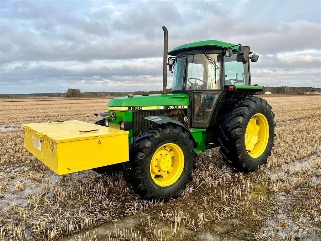 John Deere 2650 Traktörler