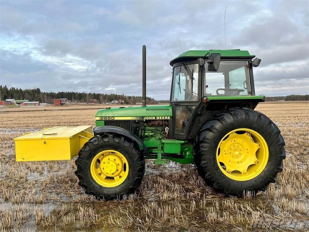 John Deere 2650 Traktörler