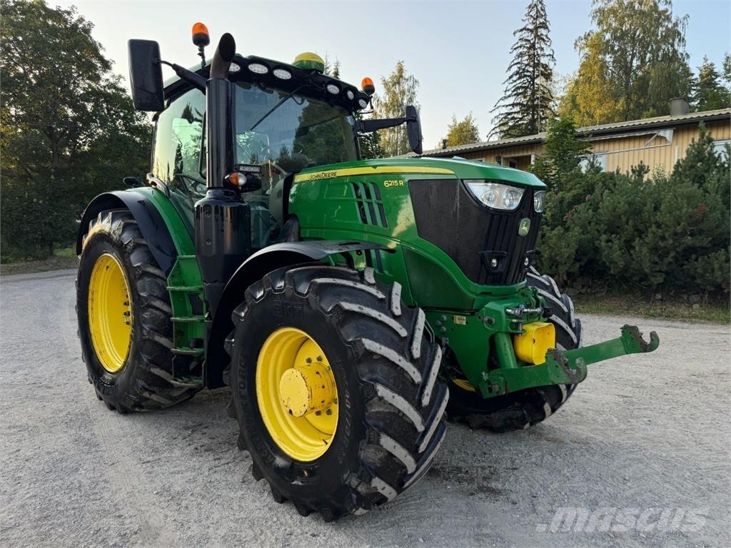John Deere 6215R Traktörler