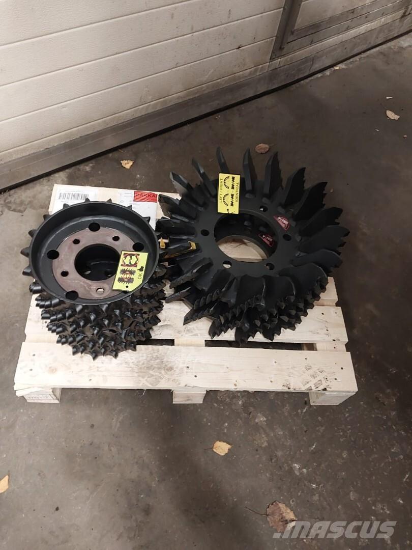 John Deere H415 Agaç kesme robotlari