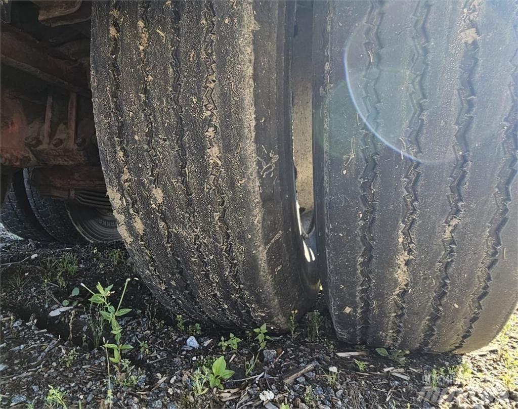 Ketjupurkukärry Diger tarim makinalari
