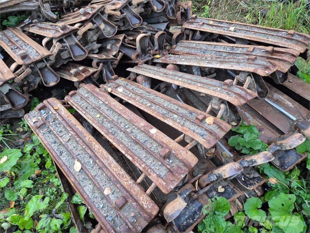 Komatsu 855 Tomruk yükleyici traktörler