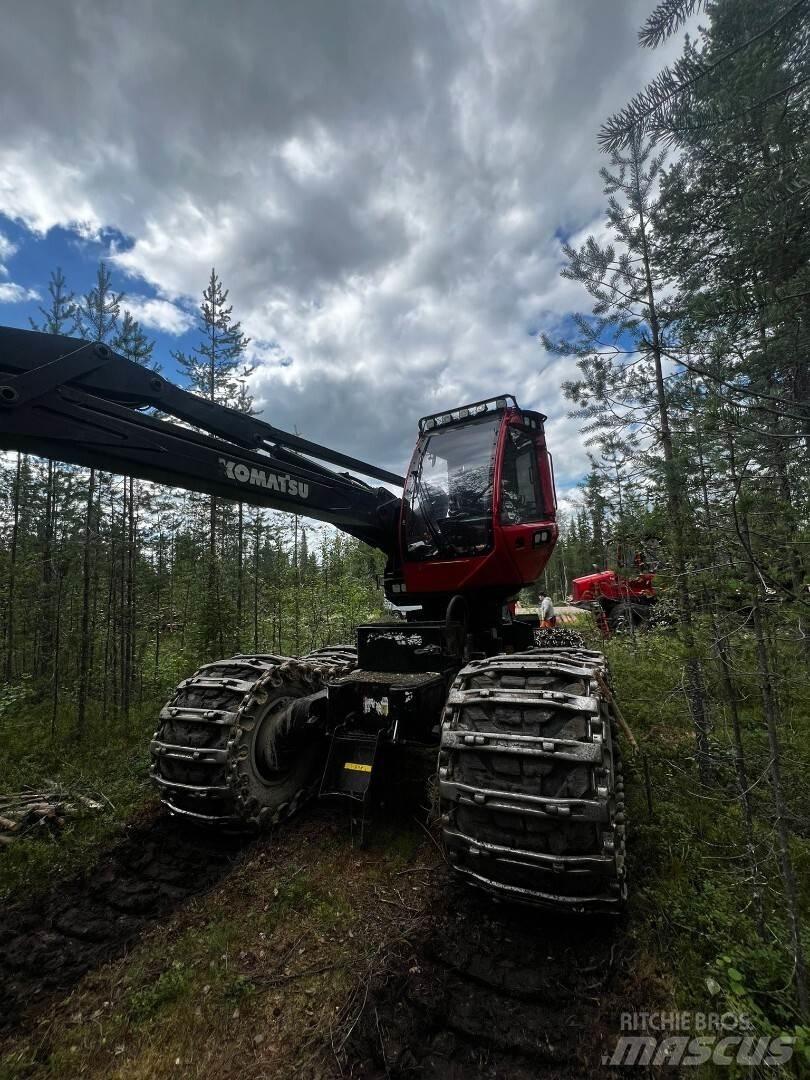 Komatsu 901 XC Biçerdöverler
