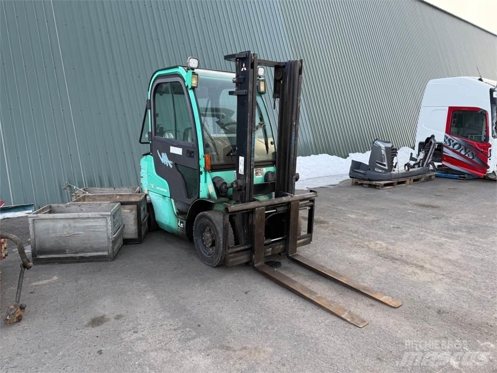 Mitsubishi FD20N Dizel forkliftler