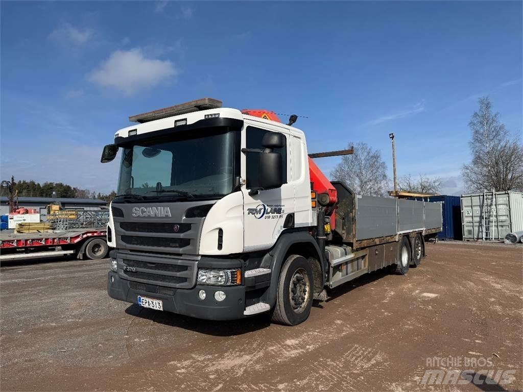 Scania P370 Araç üzeri vinçler