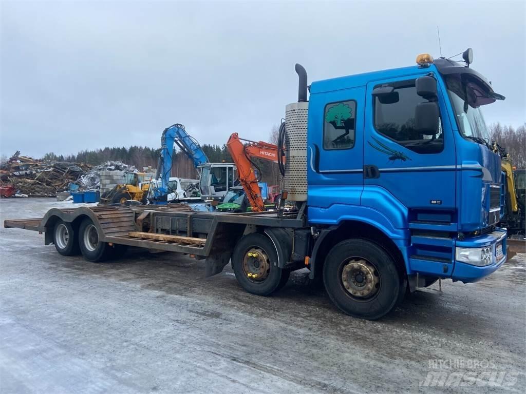 Sisu C 600 2+2 Orman makinesi taşıma kamyonları