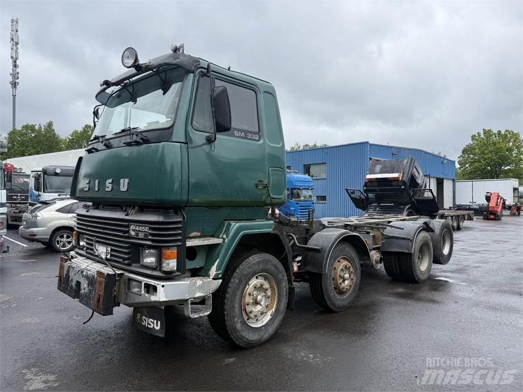 Sisu Sm332 8x2 Çekiciler
