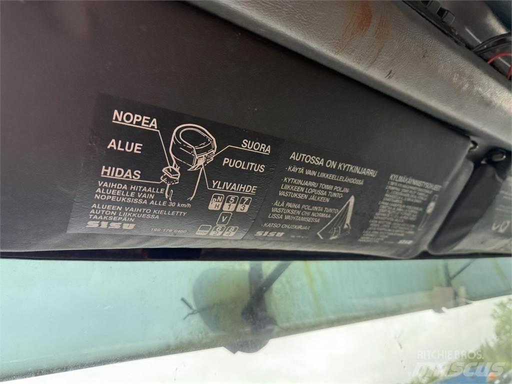 Sisu Sm332 8x2 Çekiciler